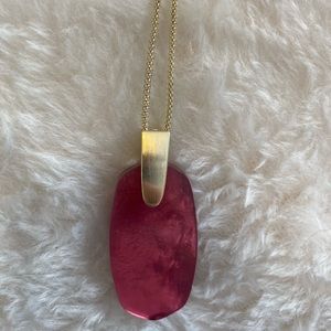 Beautiful Magenta Pendant Necklace